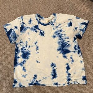 Lululemon blue and white cropped shirt XS